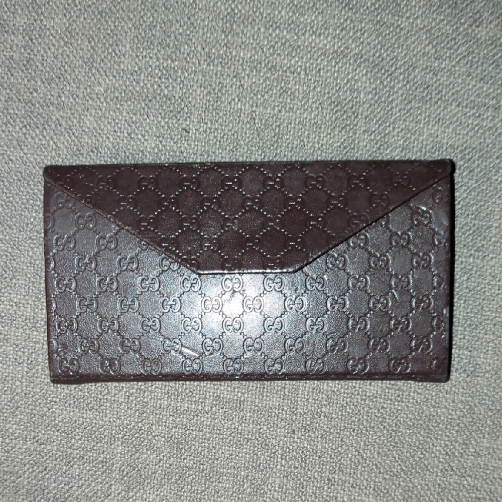Gucci Dark Brown Embossed Sunglass Case - Picture 1 of 7